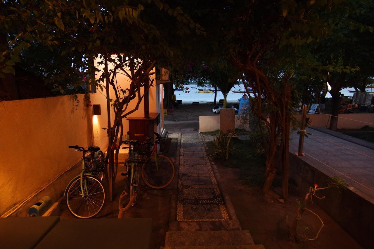 Kelapa Kecil Hotel Gili Trawangan Exterior photo